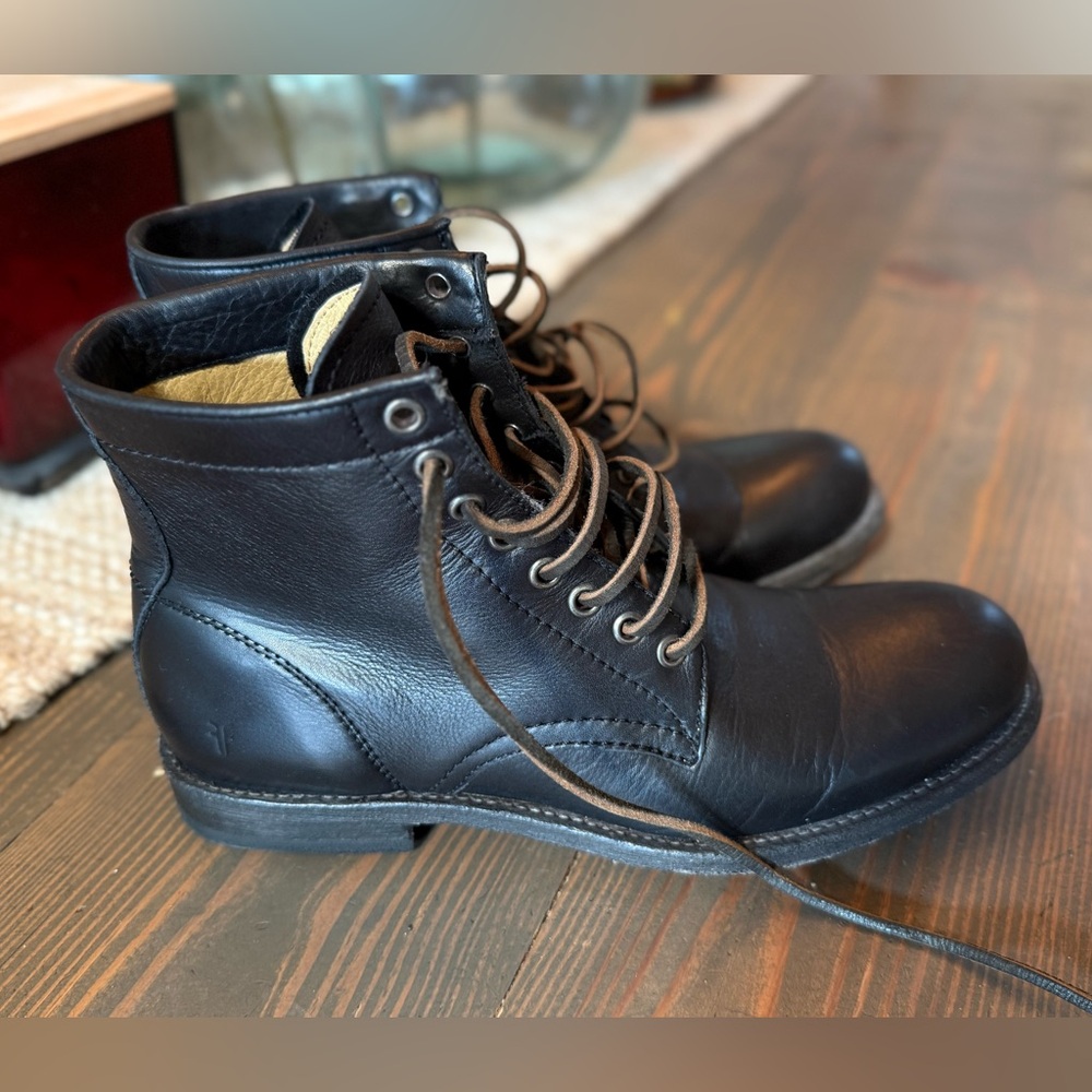 FRYE Black Leather Men's Boots